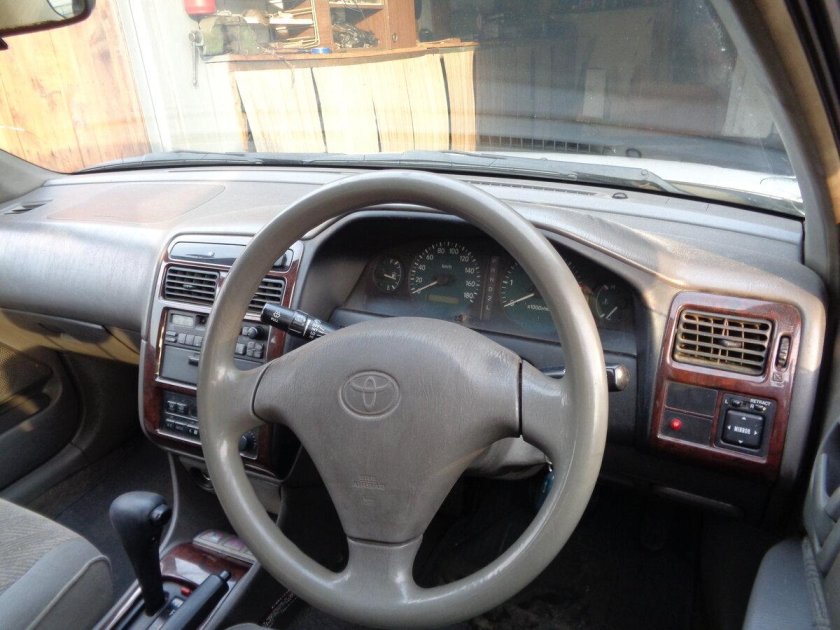 Тойота корона Премио 1998