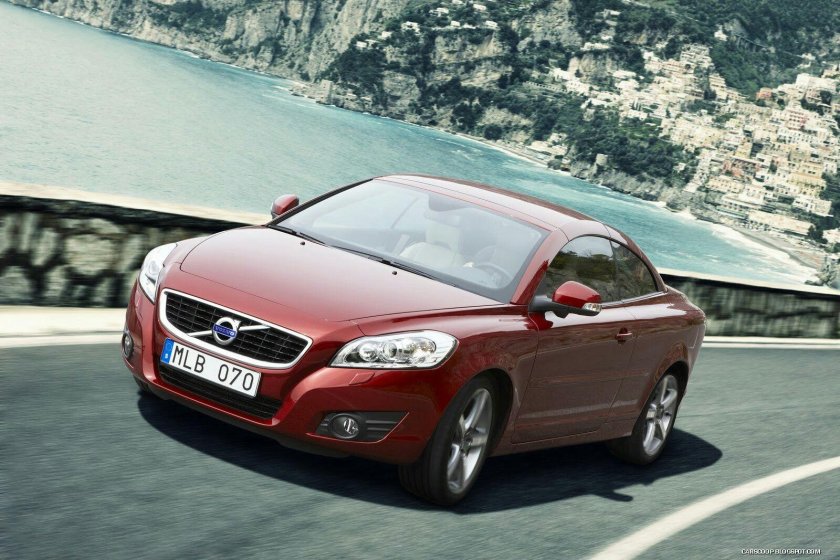 Volvo c70 2010