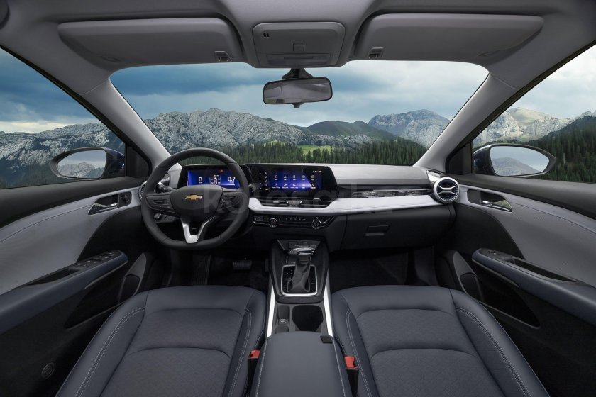 Шевроле монза салон