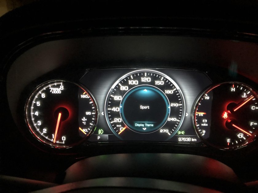 Chevrolet Malibu приборная панель