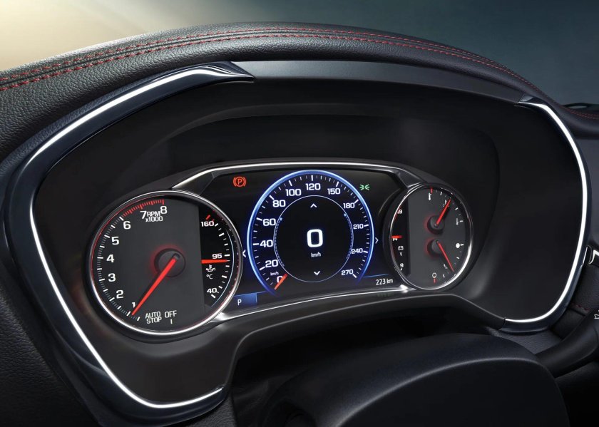 Приборная панель Шевроле Малибу