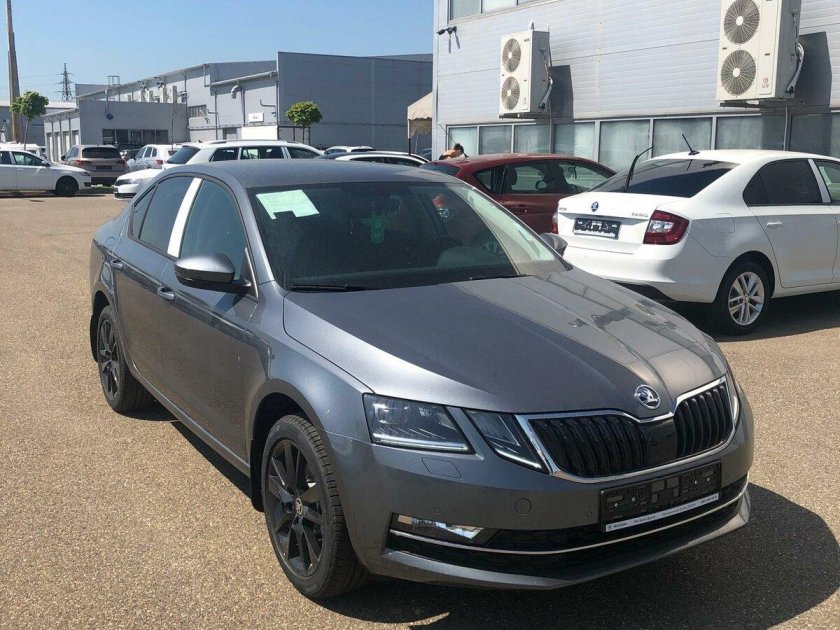 Skoda Octavia a7 серая