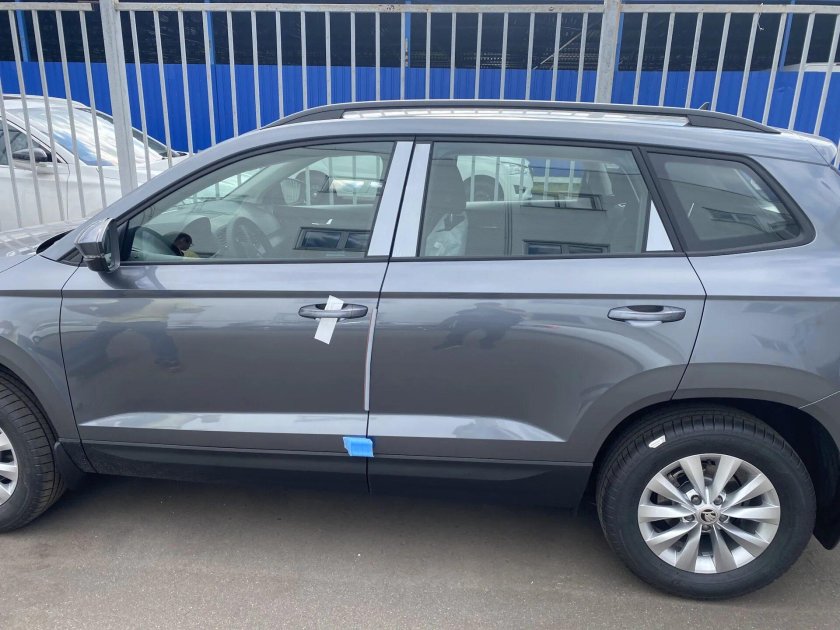 Шкода Карок 2021 серый