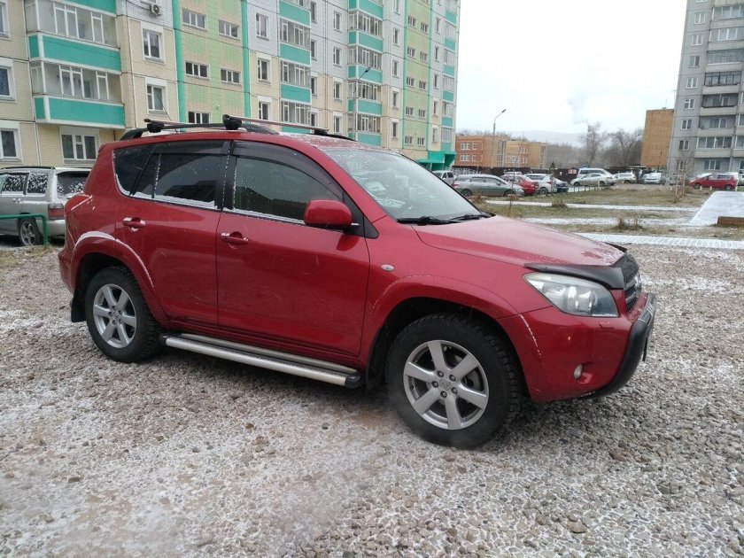 Rav4 красный 2007