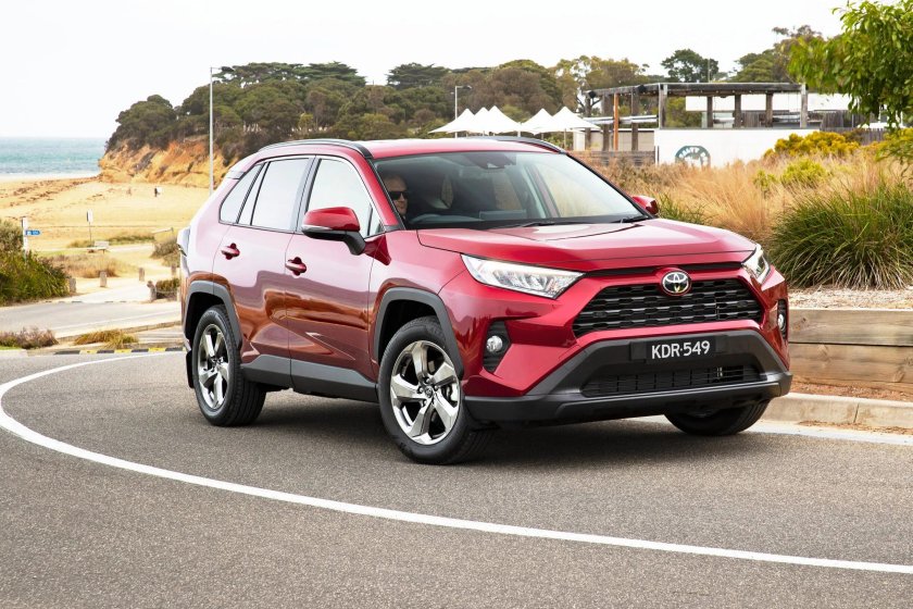 Тойота рав 4 красная