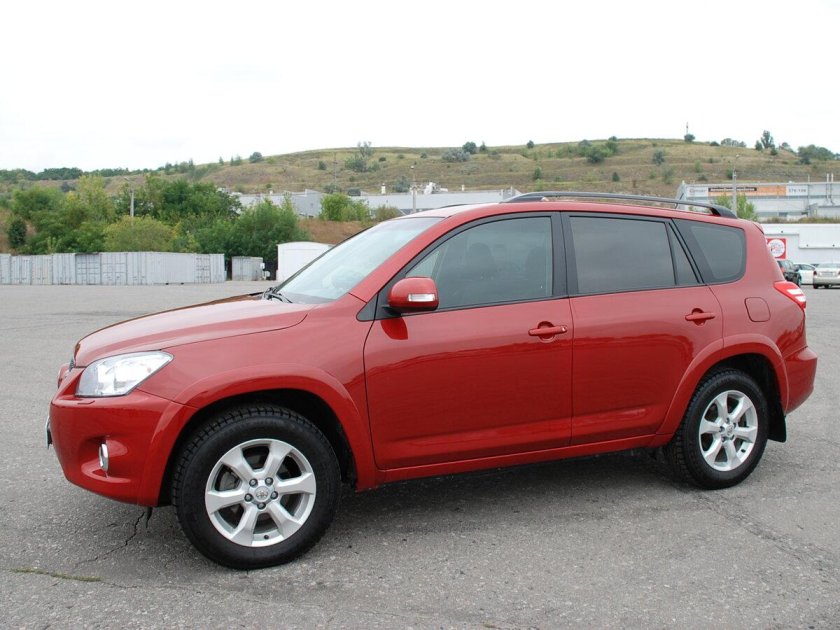 Toyota rav4, 2008 красная