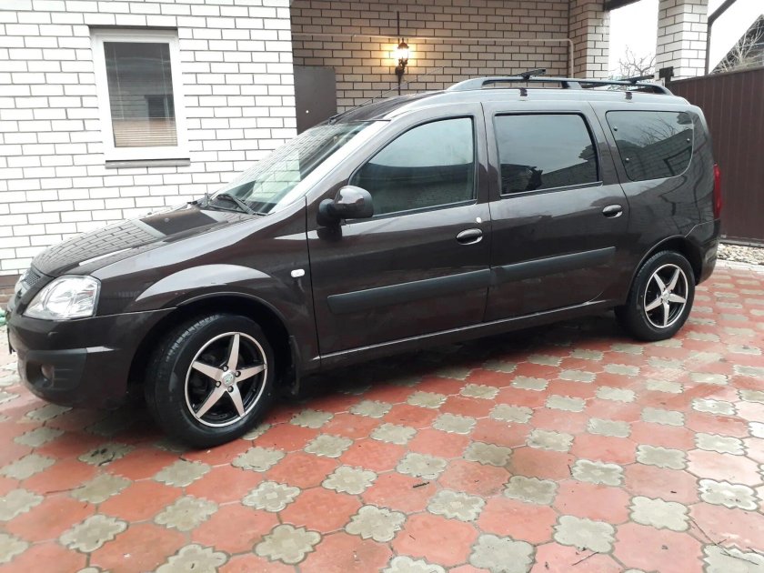 Лада Ларгус на 16 колесах