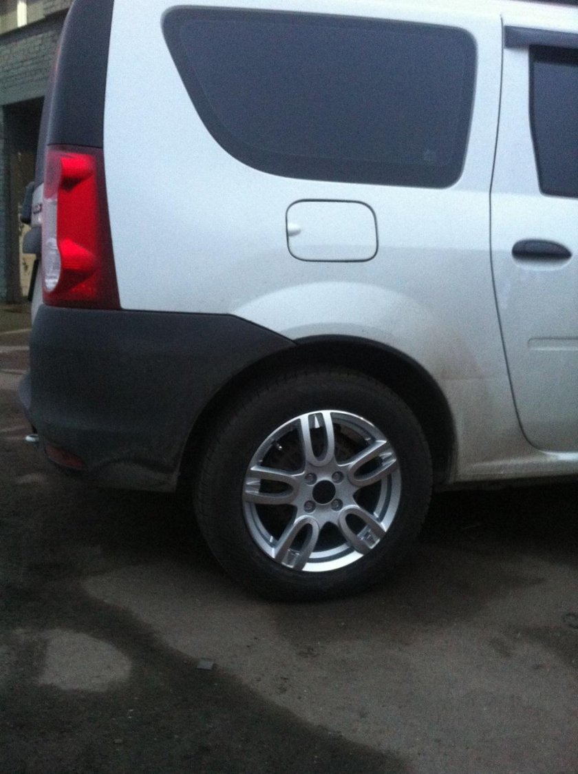 Диски р 15 Лада Ларгус