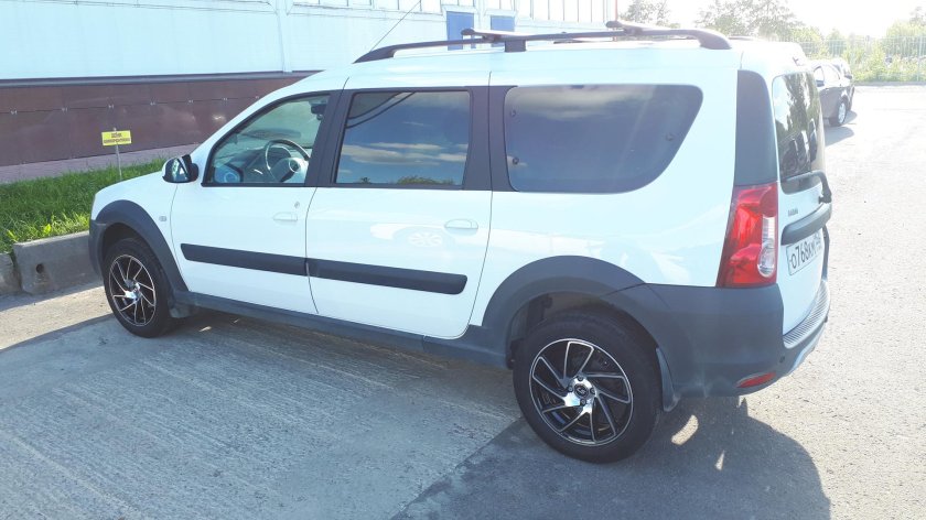 Диски на Лада Ларгус кросс r16