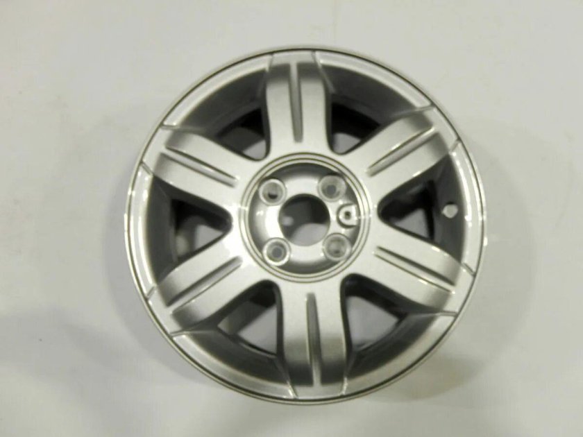 Диски на Лада Ларгус r15