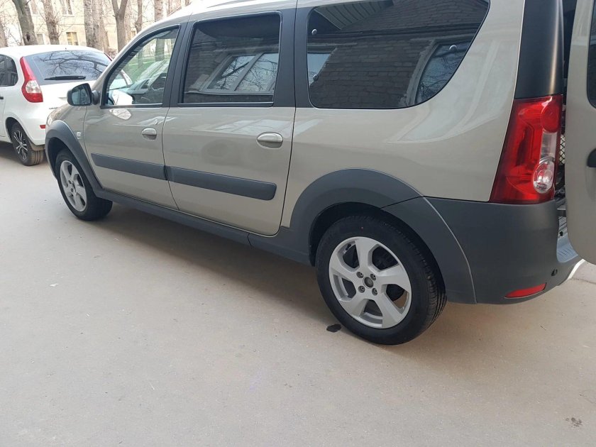 Колеса на Ларгус кросс 16