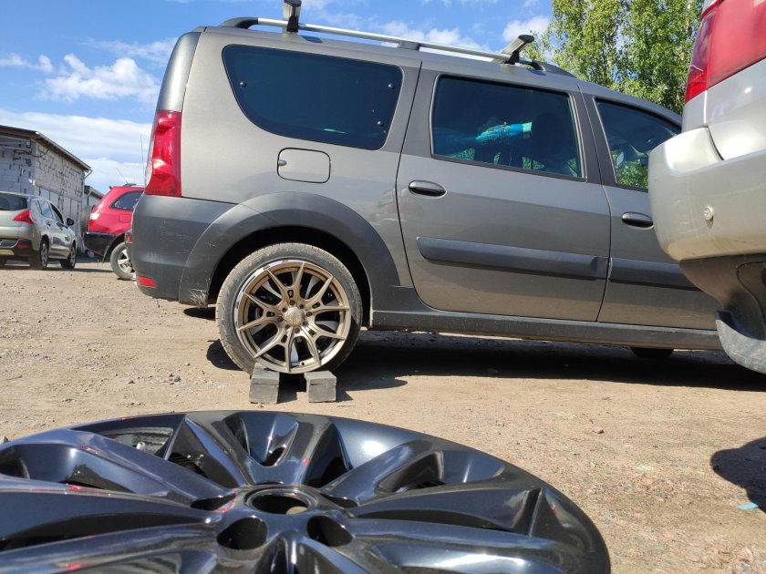 Лада ларгус на 17 дисках