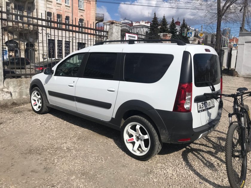 Лада Ларгус кросс диски r17