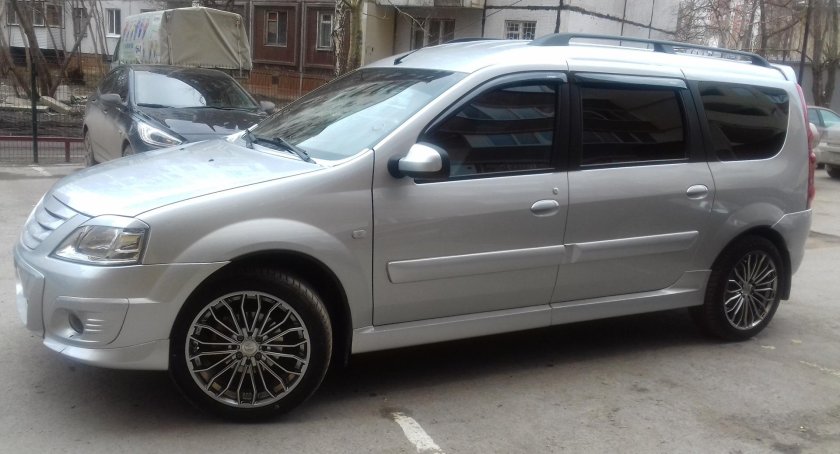 Литые диски r17 на Лада Ларгус