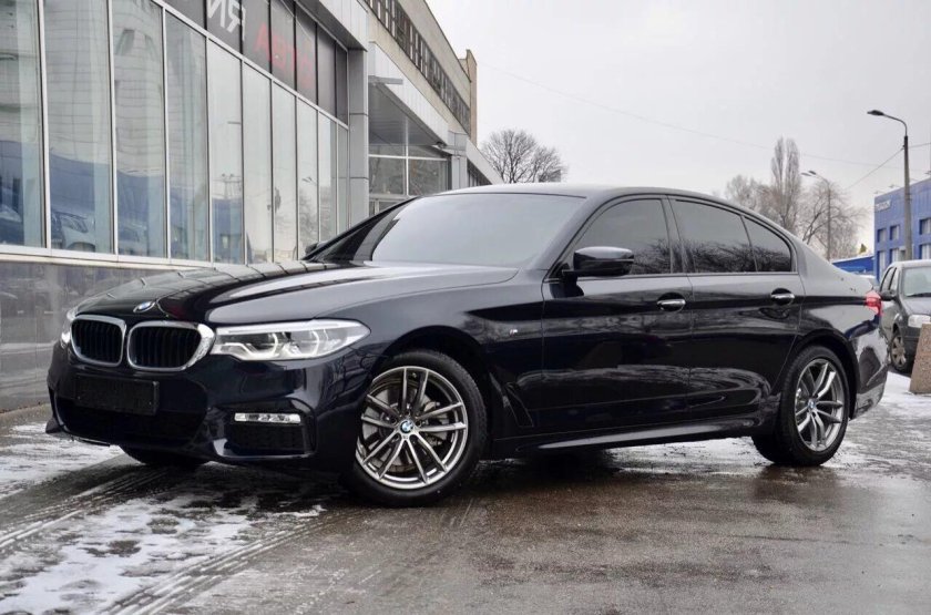 БМВ 5 g30