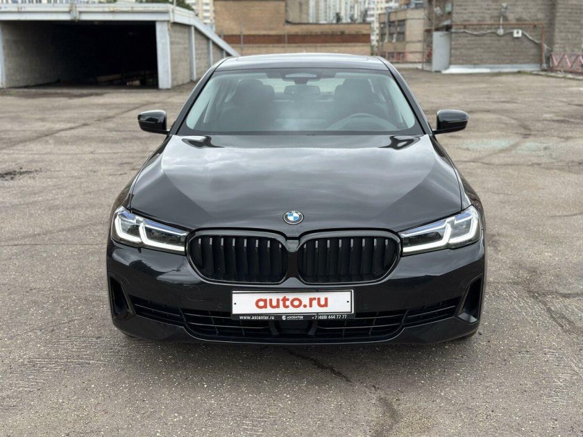 БМВ 540 2023