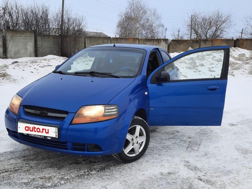 Chevrolet aveo хэтчбек 2005