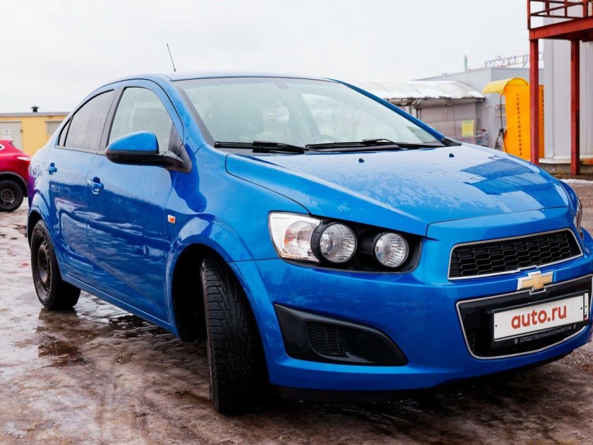 Chevrolet aveo седан 2013