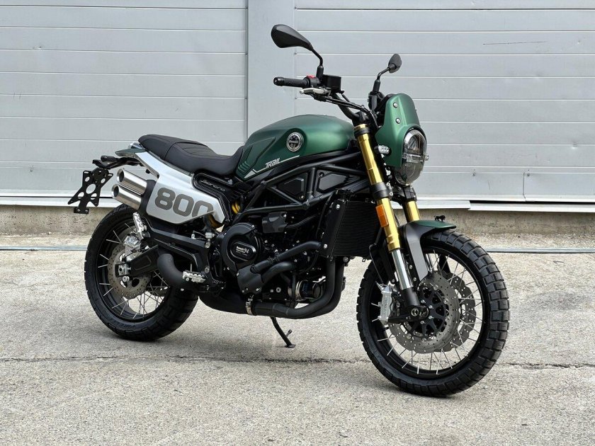 Benelli leoncino 800 trail