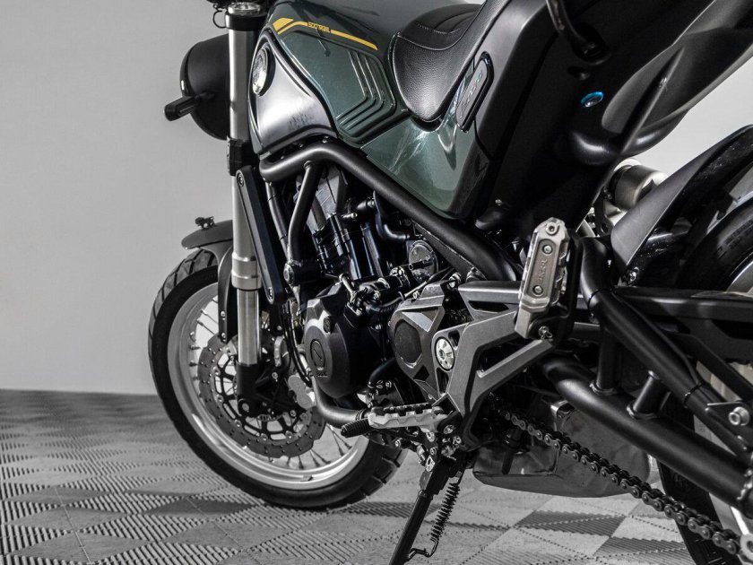 Benelli leoncino 500 trail