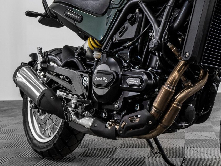 Benelli leoncino 800