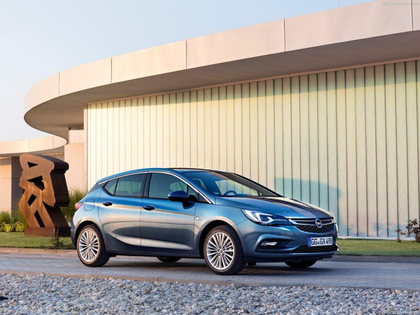 Opel Astra k 2016