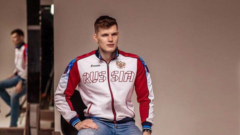 Руслан Захаров