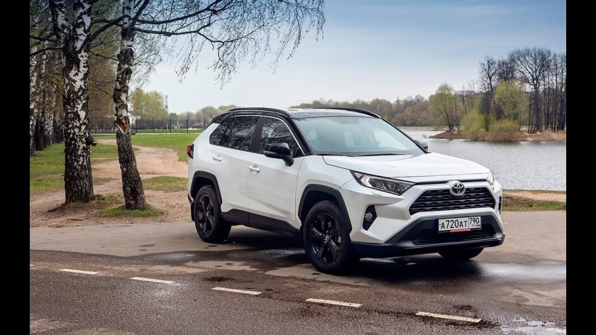 Тойота рав 2022