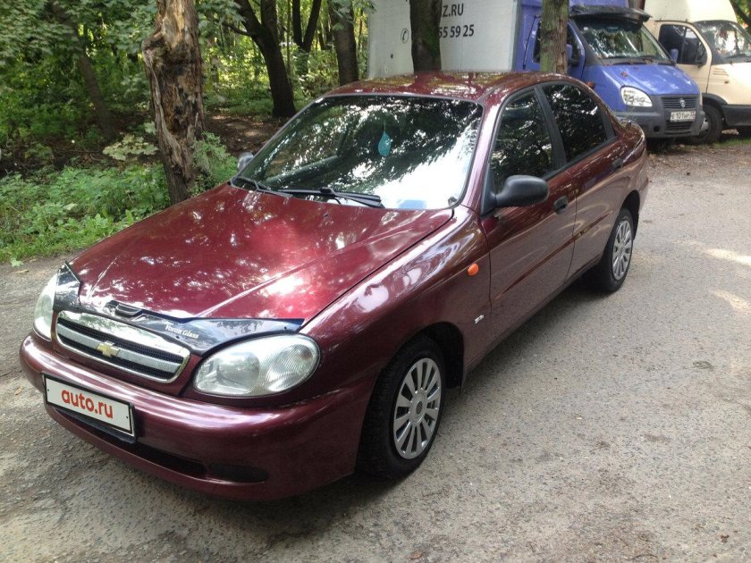 Шевроле Ланос 2008 красный