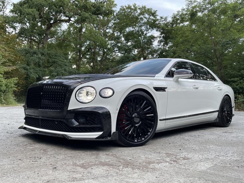 Бентли Flying Spur 2022