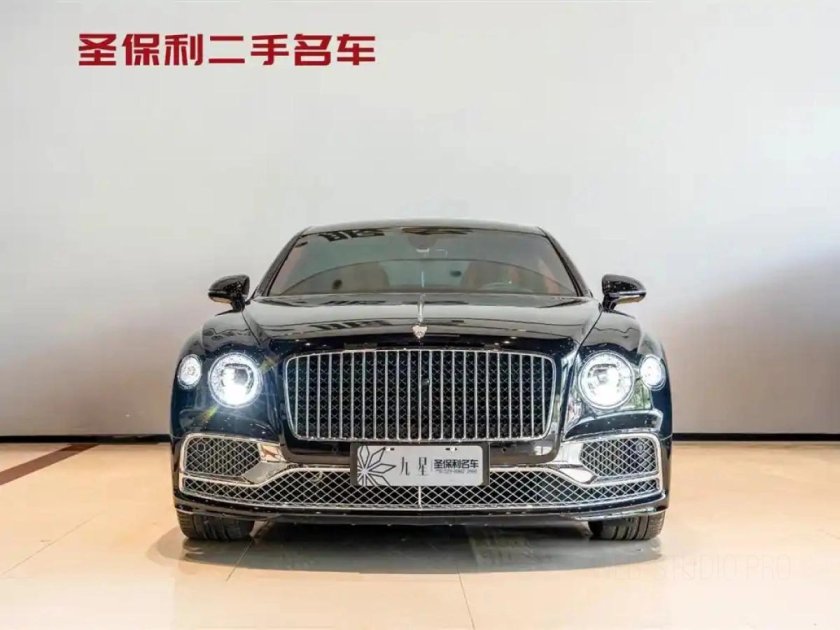 Автомобиль bentley