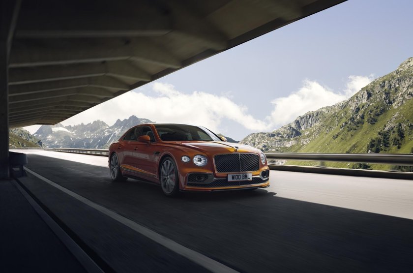 Bentley Flying Spur 2023