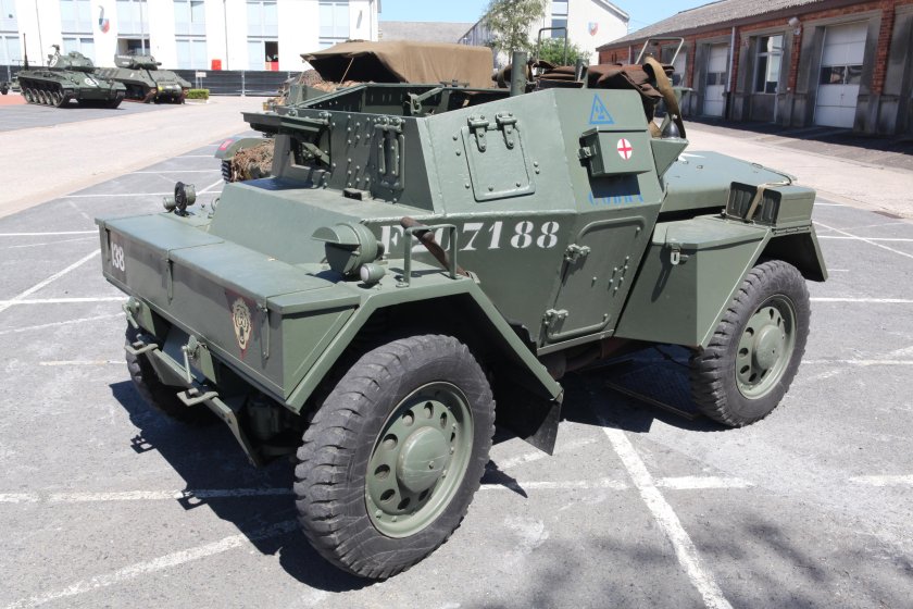 Даймлер Динго бронеавтомобиль