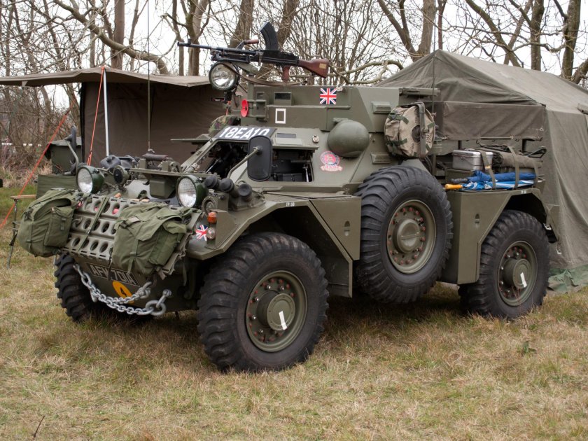 Бронеавтомобиль Динго