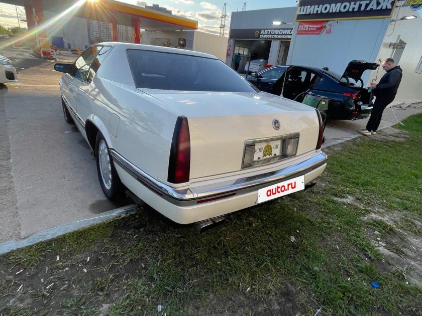 Cadillac eldorado 1995
