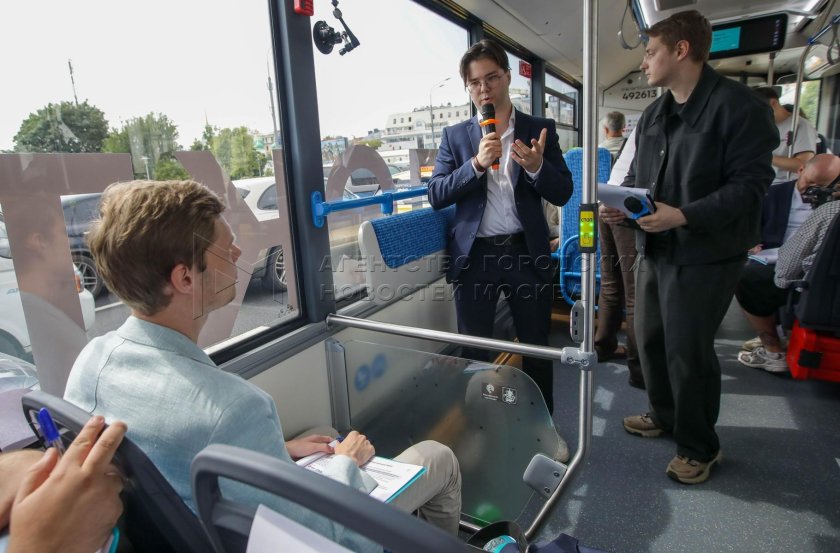 Электробус в москве