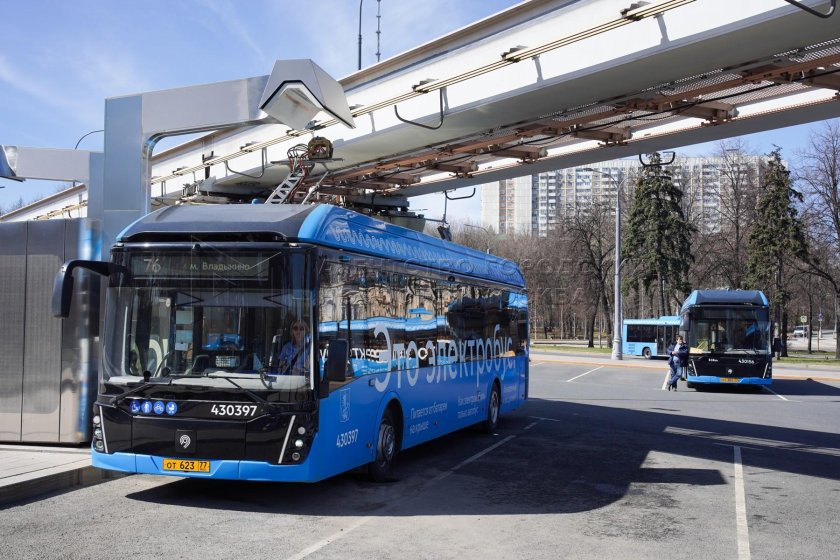 Электробус КАМАЗ-6282