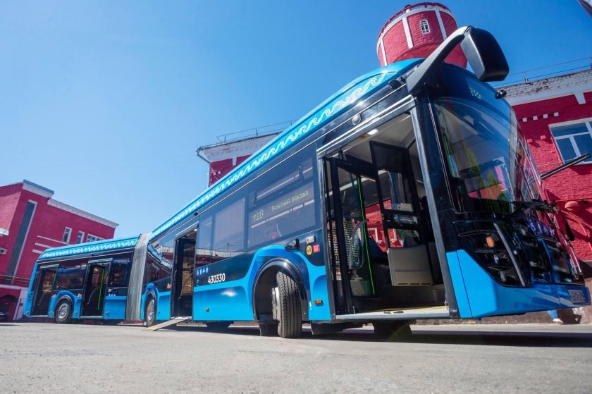 ЛИАЗ гармошка 6213 электробус