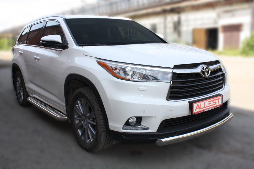 Toyota Highlander III 2014