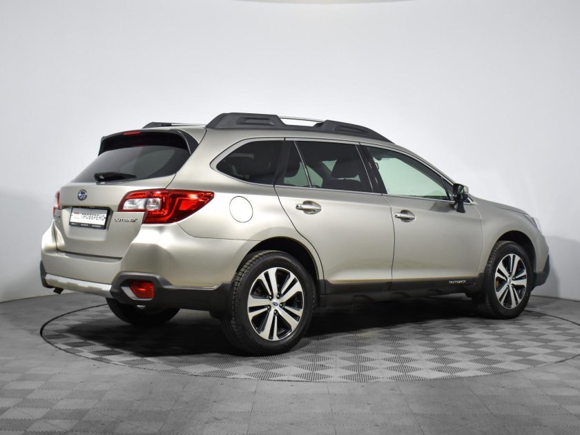 Subaru outback iv