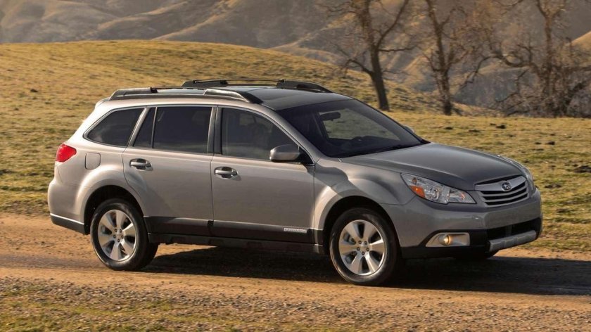 Субару Аутбек 2010