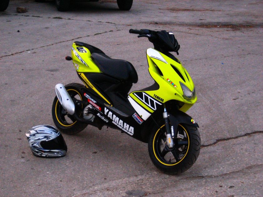 Yamaha Aerox 50