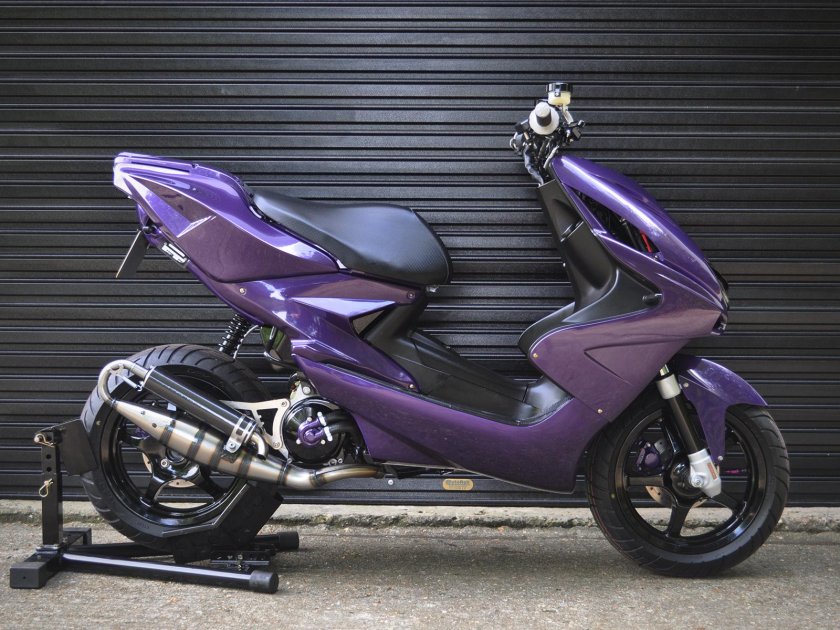 Yamaha Aerox 50