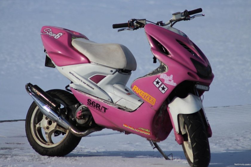 Yamaha Aerox 4