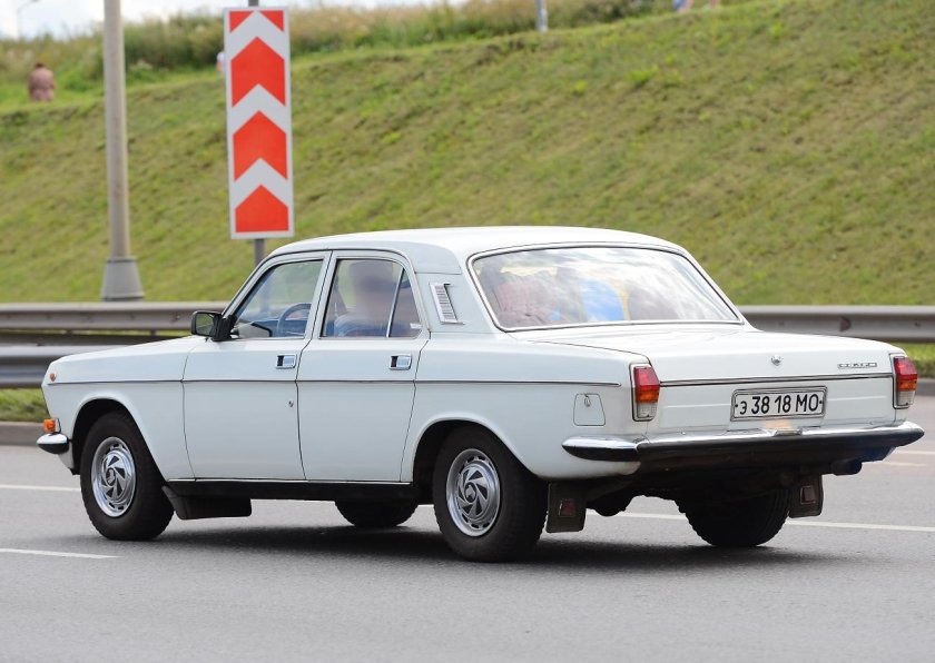 Волга ГАЗ 24 10