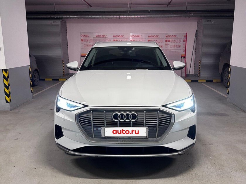 Audi q3 i