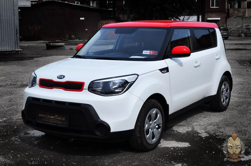 Киа соул белая 2021