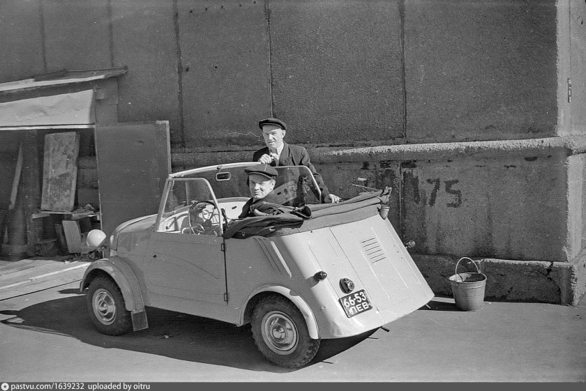 Мотоколяска киевлянин