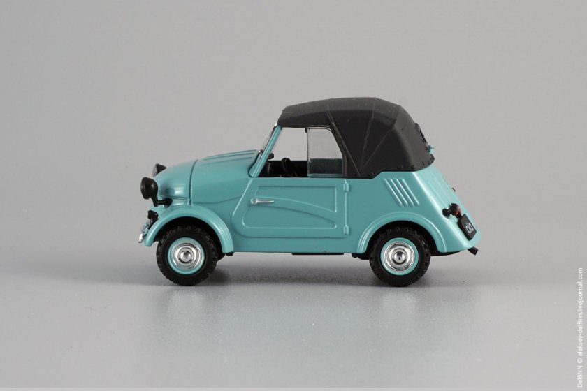 Автолегенды СМЗ С-3