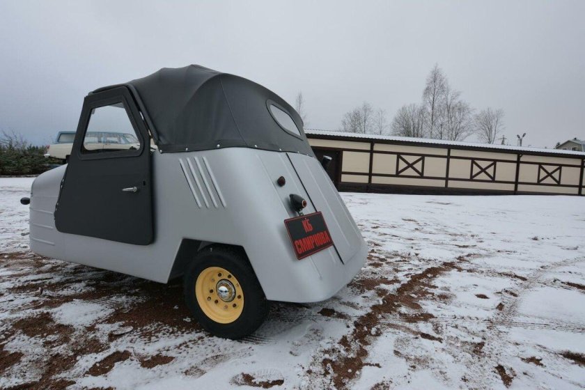 Мотоколяска СМЗ С-1л